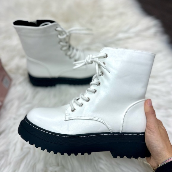 White Combat Boot - Picture 8 of 8